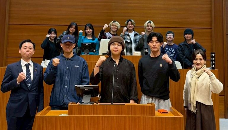 文教学院大学経営学部の皆さんが東大和市へ！